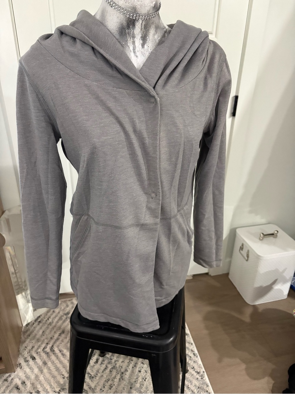 Gray Hooded Long-Sleeve Women's Top